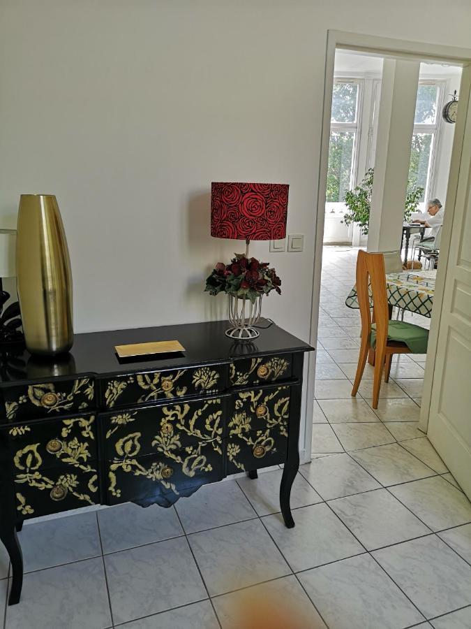 Appartement De 105M2, Balcon Sur Cours De La Republique Narbona Exterior foto